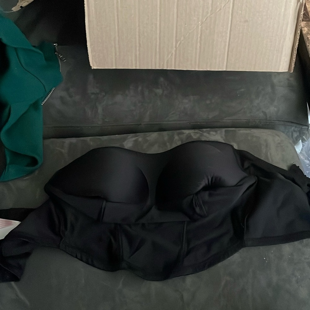 Halter top black